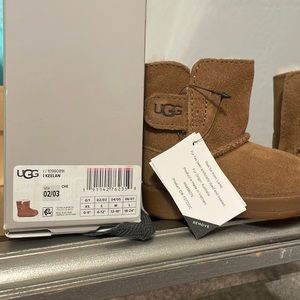 Brand new UGG I Keelan boots with box/tags.